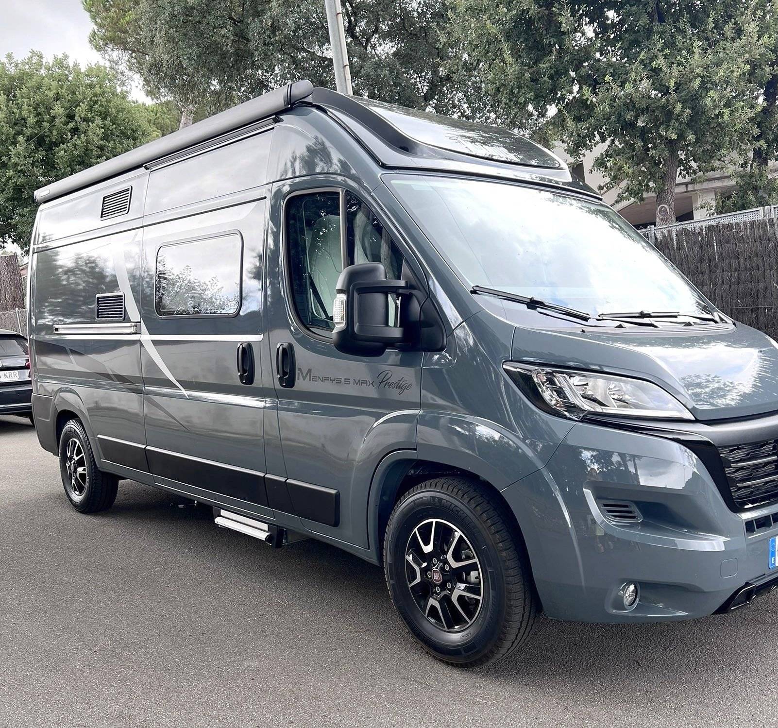 Vue avant de 3/4 Fiat Ducato 2,3 l 148 ch/Al-Ko - Yescapa